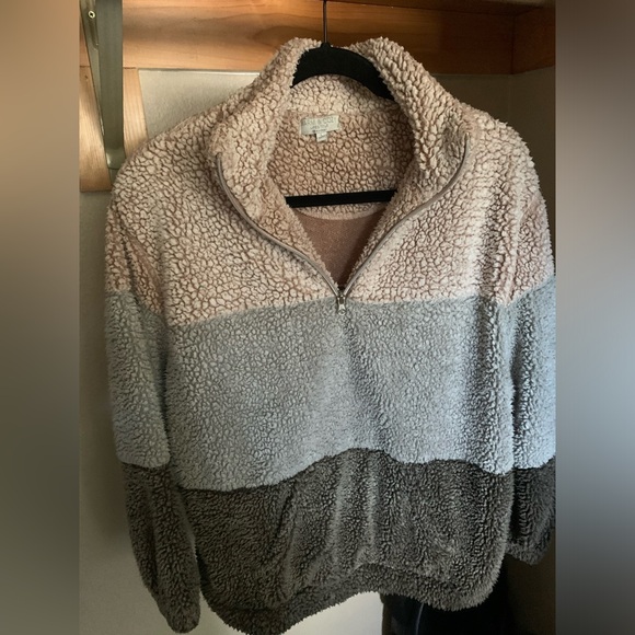 Sweaters - Wide Stripe Color Block Sherpa Pullover Size L